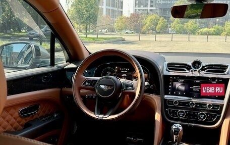 Bentley Bentayga I, 2022 год, 20 850 000 рублей, 23 фотография