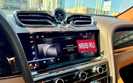 Bentley Bentayga I, 2022 год, 20 850 000 рублей, 37 фотография