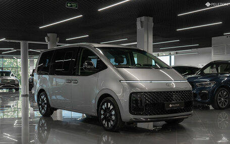 Hyundai Staria, 2024 год, 6 950 000 рублей, 2 фотография