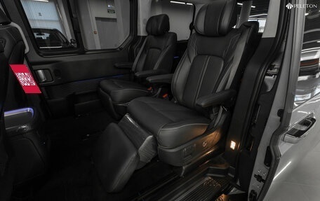 Hyundai Staria, 2024 год, 6 950 000 рублей, 14 фотография