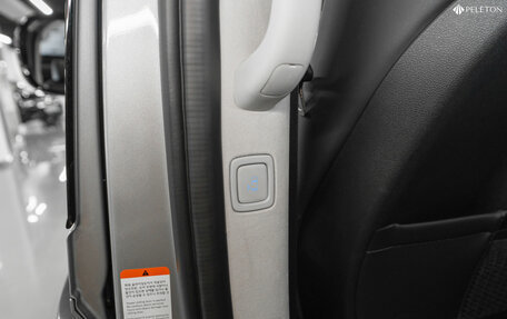 Hyundai Staria, 2024 год, 6 950 000 рублей, 21 фотография