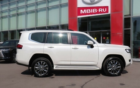 Toyota Land Cruiser, 2024 год, 14 990 000 рублей, 9 фотография
