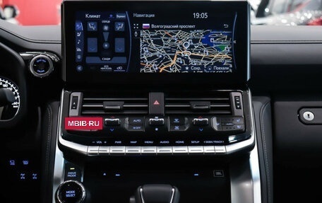 Toyota Land Cruiser, 2024 год, 14 990 000 рублей, 17 фотография