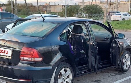 Volkswagen Polo VI (EU Market), 2015 год, 1 000 000 рублей, 14 фотография