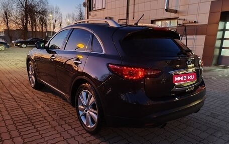 Infiniti FX II, 2013 год, 1 600 000 рублей, 1 фотография