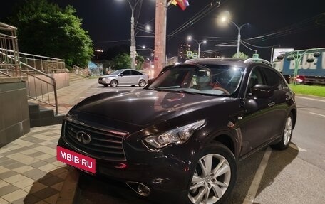 Infiniti FX II, 2013 год, 1 600 000 рублей, 3 фотография