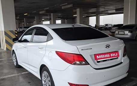 Hyundai Solaris II рестайлинг, 2016 год, 750 000 рублей, 2 фотография