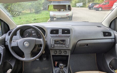 Volkswagen Polo VI (EU Market), 2017 год, 950 000 рублей, 10 фотография