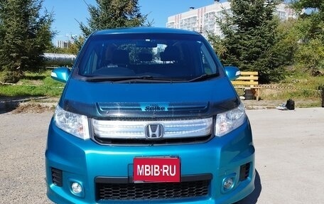 Honda Freed I, 2013 год, 1 200 000 рублей, 1 фотография