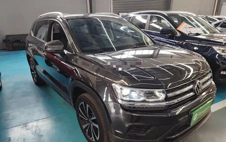 Volkswagen Tharu, 2021 год, 1 700 000 рублей, 3 фотография