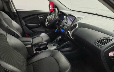 Hyundai ix35 I рестайлинг, 2013 год, 1 040 000 рублей, 10 фотография