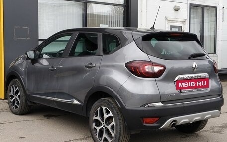 Renault Kaptur I рестайлинг, 2017 год, 1 400 000 рублей, 7 фотография