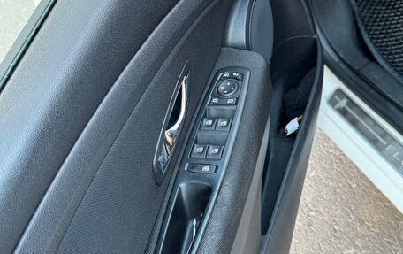 Renault Fluence I, 2013 год, 1 080 000 рублей, 6 фотография