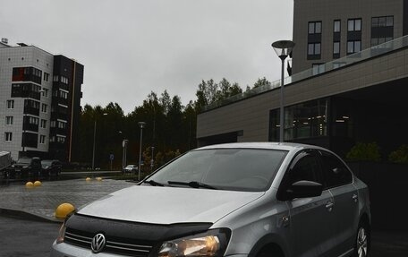 Volkswagen Polo VI (EU Market), 2013 год, 790 000 рублей, 4 фотография