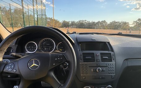 Mercedes-Benz C-Класс, 2010 год, 890 000 рублей, 7 фотография