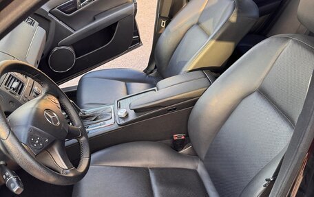 Mercedes-Benz C-Класс, 2010 год, 890 000 рублей, 8 фотография