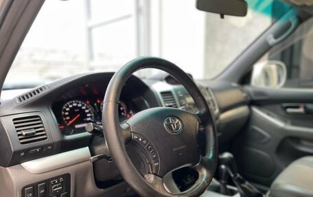 Toyota Land Cruiser Prado 120 рестайлинг, 2007 год, 1 999 000 рублей, 8 фотография