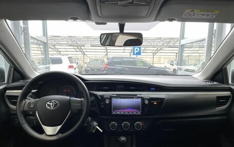Toyota Corolla, 2014 год, 1 435 000 рублей, 9 фотография