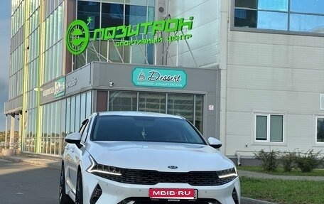 KIA K5, 2021 год, 2 390 000 рублей, 13 фотография
