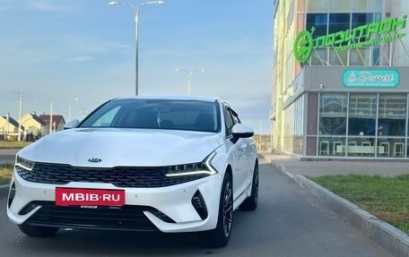 KIA K5, 2021 год, 2 390 000 рублей, 17 фотография