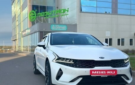 KIA K5, 2021 год, 2 390 000 рублей, 16 фотография