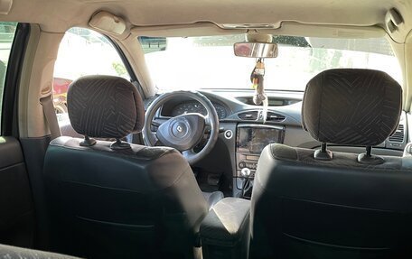 Renault Laguna II, 2004 год, 230 000 рублей, 9 фотография