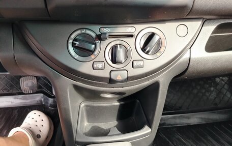 Nissan Note II рестайлинг, 2010 год, 555 000 рублей, 21 фотография