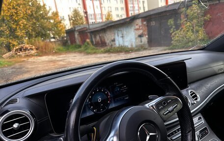 Mercedes-Benz E-Класс, 2018 год, 2 950 000 рублей, 5 фотография