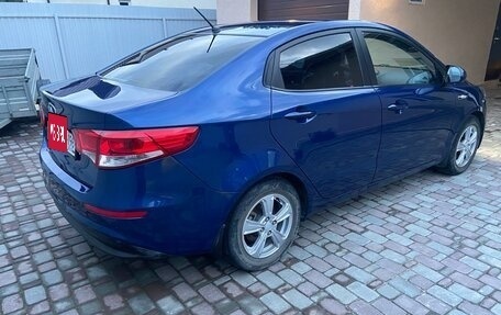 KIA Rio III рестайлинг, 2015 год, 1 100 000 рублей, 3 фотография