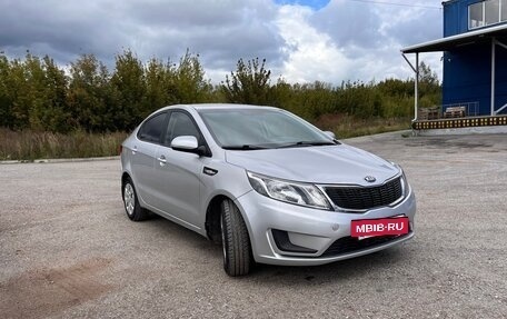 KIA Rio III рестайлинг, 2013 год, 759 000 рублей, 2 фотография