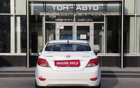 Hyundai Solaris II рестайлинг, 2013 год, 673 000 рублей, 7 фотография