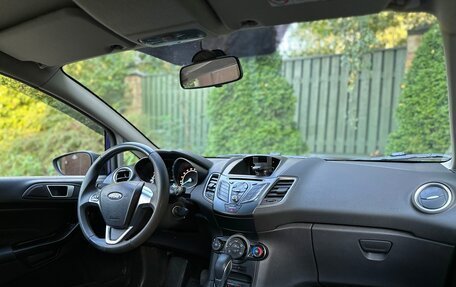 Ford Fiesta, 2016 год, 910 000 рублей, 10 фотография