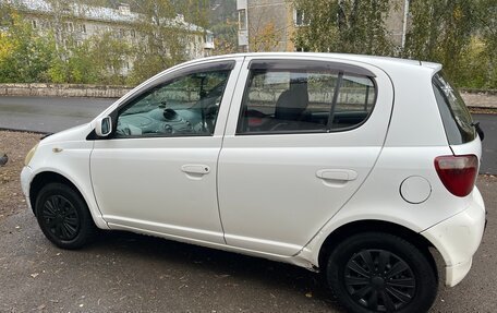 Toyota Vitz, 2000 год, 360 000 рублей, 1 фотография