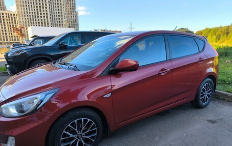 Hyundai Solaris II рестайлинг, 2012 год, 1 250 000 рублей, 16 фотография