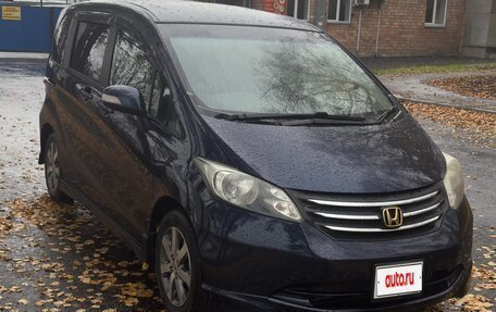 Honda Freed I, 2009 год, 1 100 000 рублей, 2 фотография