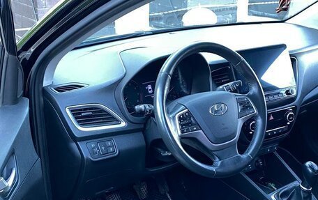Hyundai Solaris II рестайлинг, 2019 год, 995 000 рублей, 2 фотография