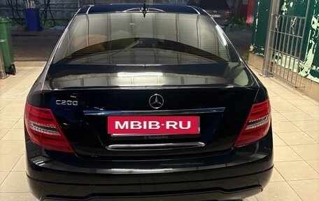 Mercedes-Benz C-Класс, 2012 год, 1 200 000 рублей, 2 фотография