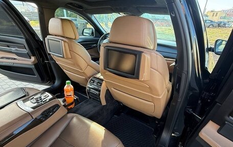 BMW 7 серия, 2010 год, 2 050 000 рублей, 17 фотография
