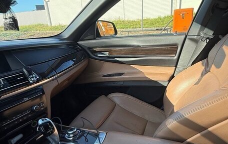 BMW 7 серия, 2010 год, 2 050 000 рублей, 20 фотография
