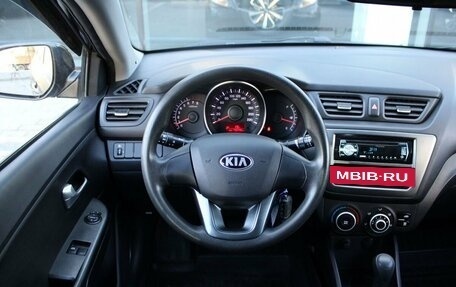 KIA Rio III рестайлинг, 2013 год, 910 000 рублей, 12 фотография