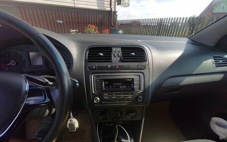 Volkswagen Polo VI (EU Market), 2017 год, 870 000 рублей, 7 фотография