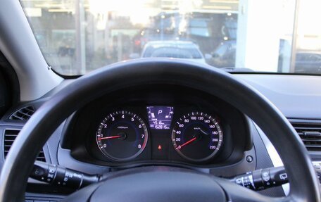 Hyundai Solaris II рестайлинг, 2013 год, 885 000 рублей, 14 фотография
