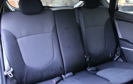 Hyundai Solaris II рестайлинг, 2013 год, 885 000 рублей, 10 фотография