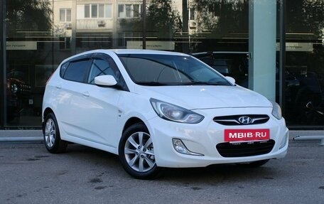 Hyundai Solaris II рестайлинг, 2013 год, 885 000 рублей, 3 фотография