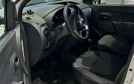 Renault Dokker, 2018 год, 895 000 рублей, 2 фотография