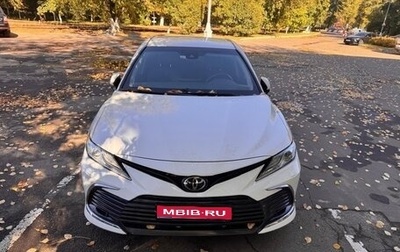 Toyota Camry, 2021 год, 3 150 000 рублей, 1 фотография
