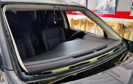 Mitsubishi Outlander III рестайлинг 3, 2018 год, 2 700 000 рублей, 4 фотография