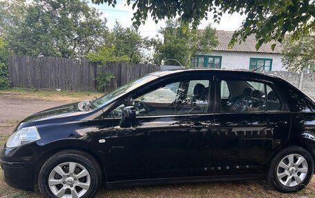 Nissan Tiida, 2008 год, 650 000 рублей, 1 фотография