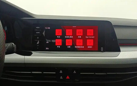 Volkswagen Golf VIII, 2021 год, 1 620 000 рублей, 9 фотография