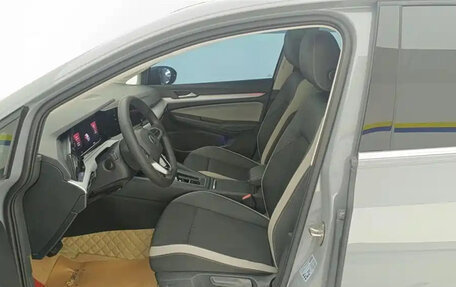 Volkswagen Golf VIII, 2021 год, 1 620 000 рублей, 6 фотография